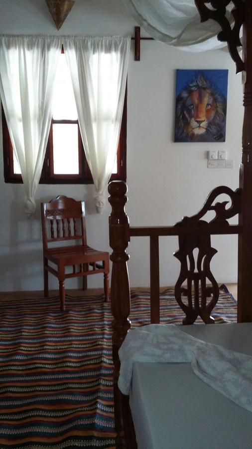 Hotel Emma Bay House 2*