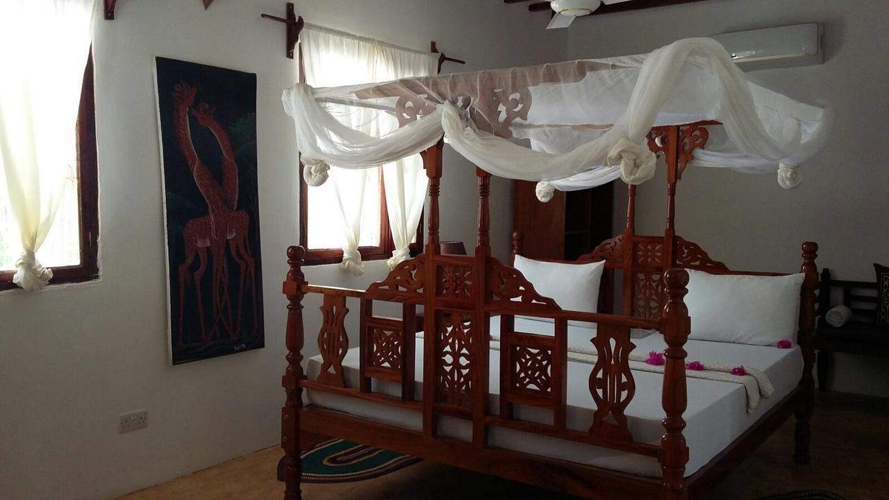 Emma Bay House Hotel Michamvi Kae